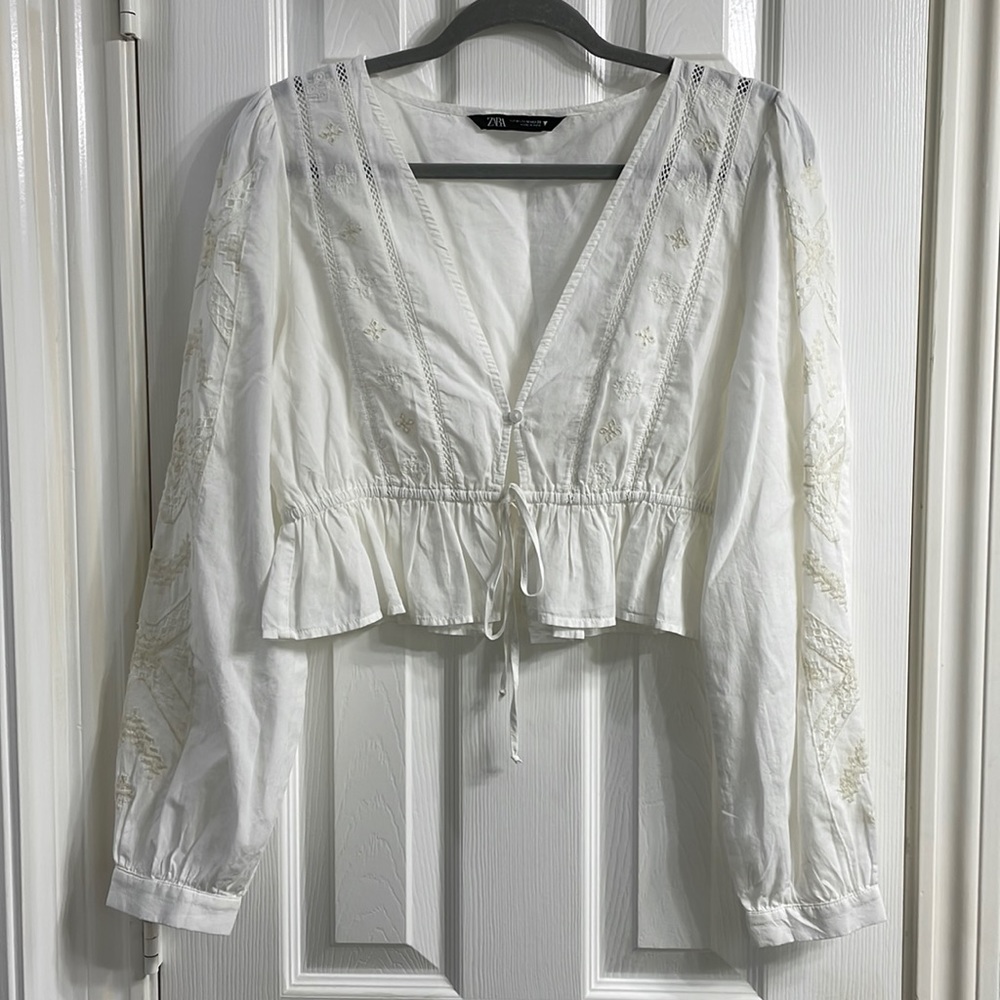 White Cropped Bloused